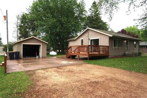 663b E Main Street, Ellsworth, WI 54011