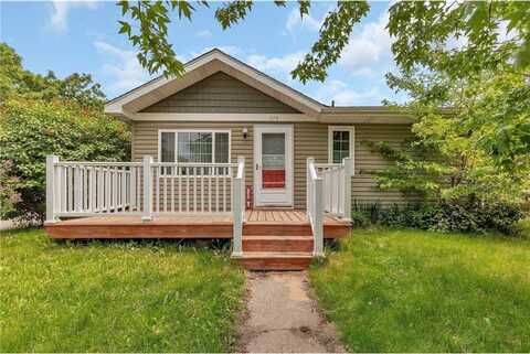 214 4th Avenue SE, Saint Cloud, MN 56304