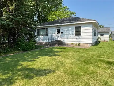 609 11th Street N, Benson, MN 56215