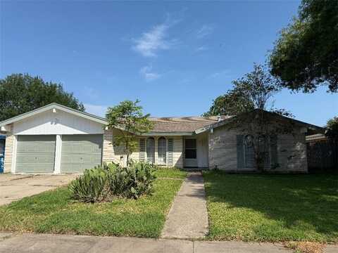 1816 Portland Drive, Portland, TX 78374