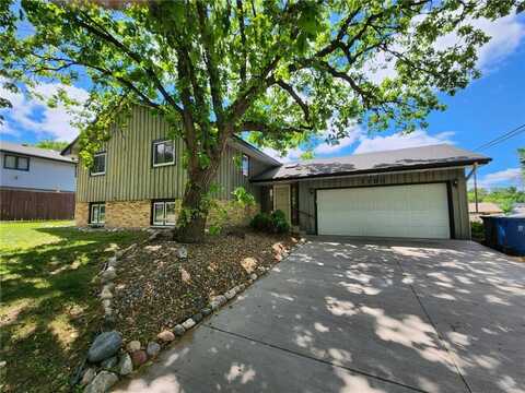 1180 Hathaway Lane NE, Fridley, MN 55432