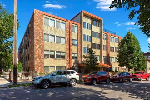 1901 Emerson Avenue S, Minneapolis, MN 55403