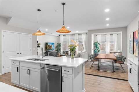5322 94th Lane N, Brooklyn Park, MN 55443