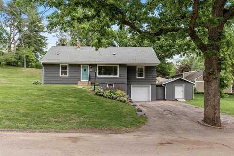 4916 Arlington Drive, Minnetonka, MN 55343
