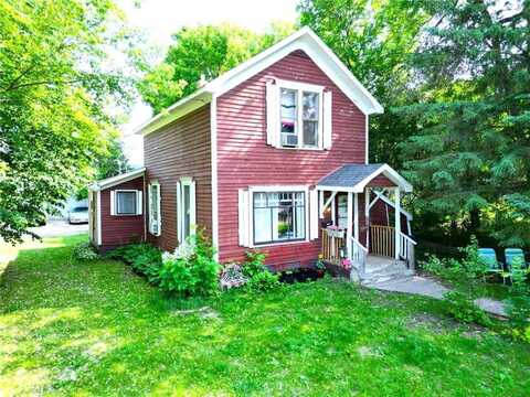 214 W Vasa Avenue, Fergus Falls, MN 56537