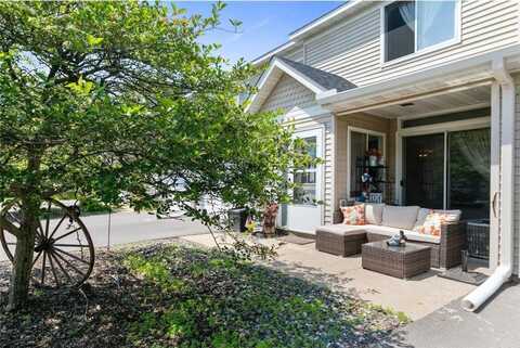 6145 Courtly Alcove, Woodbury, MN 55125