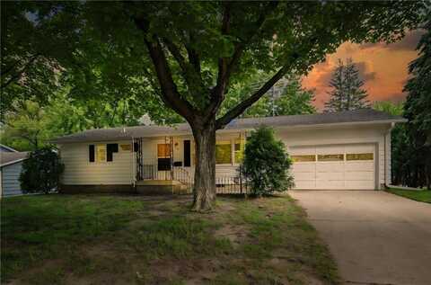 130 17th Street NE, Owatonna, MN 55060
