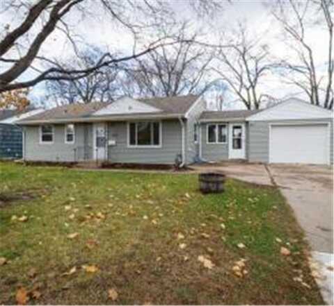 5412 Maryland Avenue N, Crystal, MN 55428