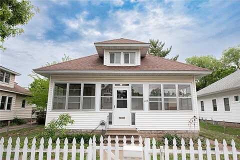 418 E Howard Street, Winona, MN 55987