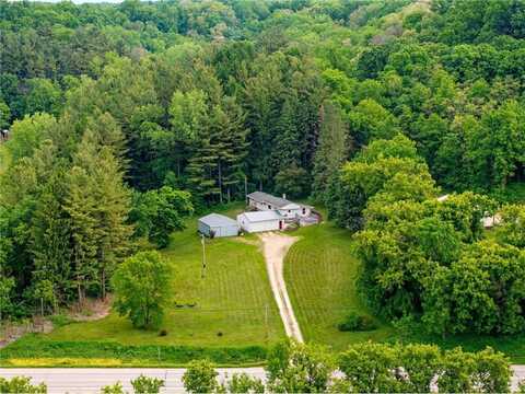 W7324 State Road 65, Trimbelle, WI 54003