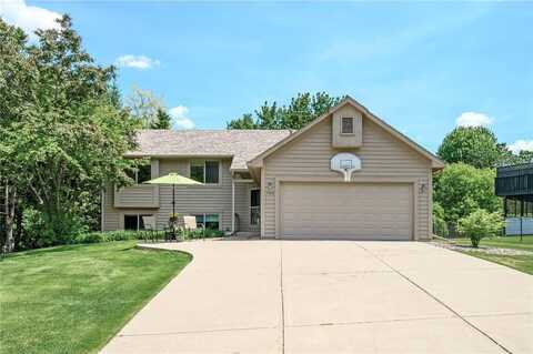 17008 Glenwood Avenue, Lakeville, MN 55044