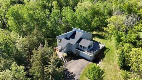 292 Townsvalley Road, River Falls, WI 54022