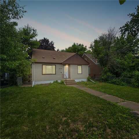 2718 Morgan Avenue N, Minneapolis, MN 55411