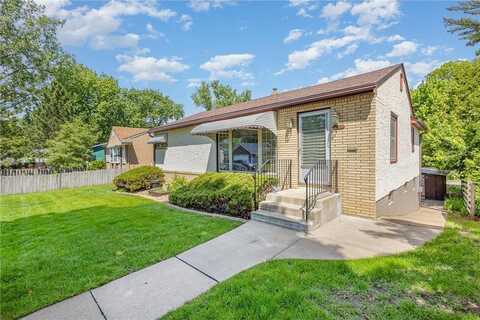 2165 Ross Avenue E, Saint Paul, MN 55119