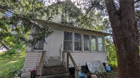 307 10th Street S, Wheaton, MN 56296