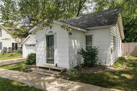104 1st Avenue NW, Dodge Center, MN 55927
