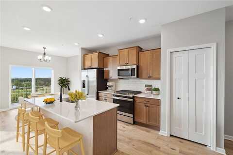 6683 Bluestem Way, Minnetrista, MN 55331