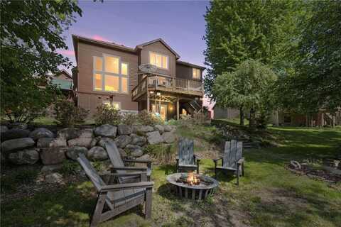 7266 Fawn Hill Road, Chanhassen, MN 55317