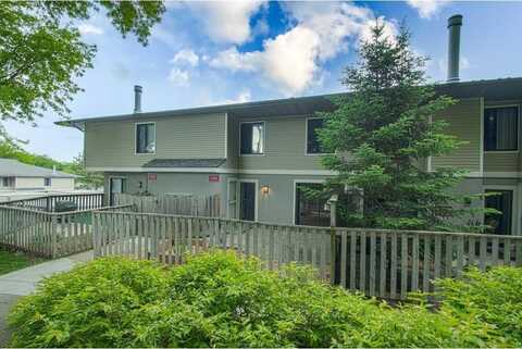 1256 Wagon Wheel Road, Hopkins, MN 55343