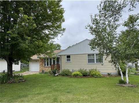 137 20th Avenue S, Saint Cloud, MN 56301