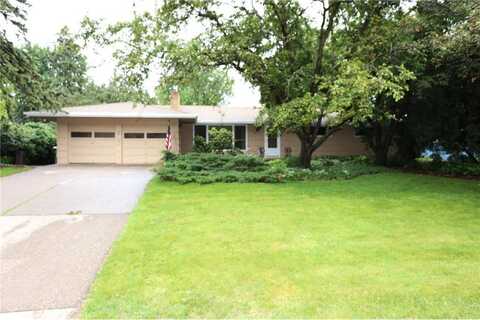1986 Sharondale Avenue, Roseville, MN 55113