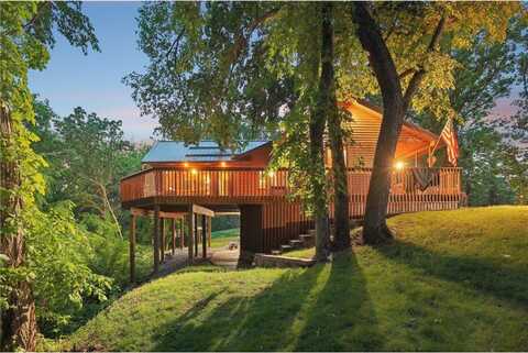 9320 Barnes Avenue, Inver Grove Heights, MN 55077