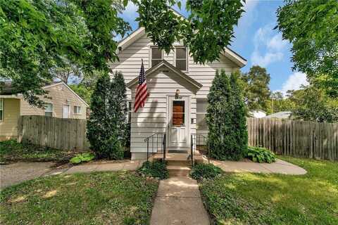 212 30th Avenue N, Saint Cloud, MN 56303