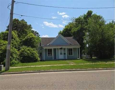 1019 Trott Avenue SW, Willmar, MN 56201