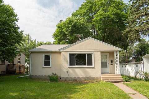 1518 4th Street N, South Saint Paul, MN 55075