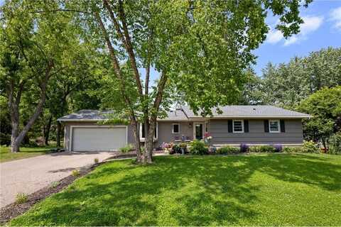 777 Keokuk Lane, Mendota Heights, MN 55120