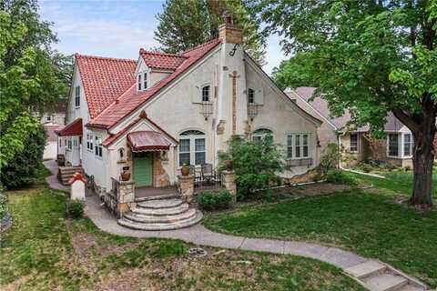 4022 Xerxes Avenue N, Minneapolis, MN 55412