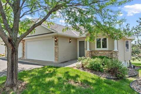 1102 Highpoint Court, New Richmond, WI 54017