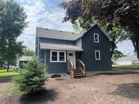 301 4th Street N, Ellendale, MN 56026