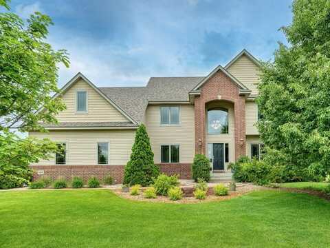 1847 140th Lane NE, Ham Lake, MN 55304