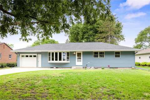1004 N Main Street, Winthrop, MN 55396