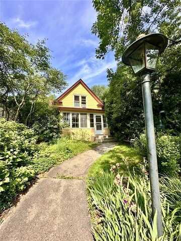 24 Russell Avenue S, Minneapolis, MN 55405
