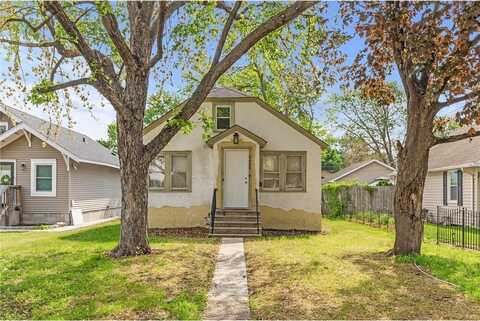 5420 Fremont Avenue N, Brooklyn Center, MN 55430