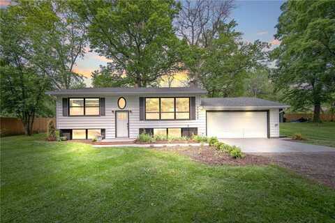 27208 Jonquil Drive, Chisago City, MN 55013