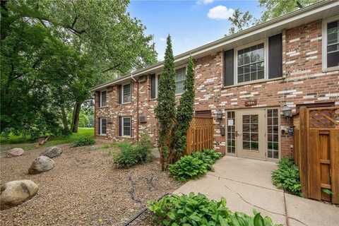 4584 Cedar Lake Road S, Saint Louis Park, MN 55416