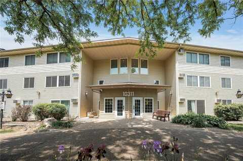 10311 Cedar Lake Road, Minnetonka, MN 55305