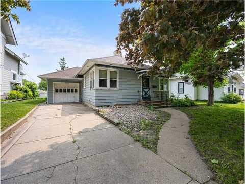 517 Olive Street S, Waconia, MN 55387