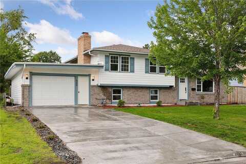 565 57th Avenue NE, Fridley, MN 55432
