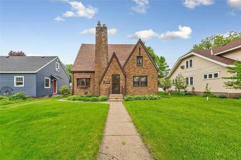 209 E Main Street, Arlington, MN 55307