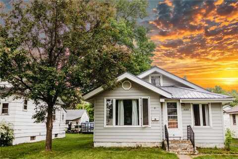 1010 8th Street, International Falls, MN 56649