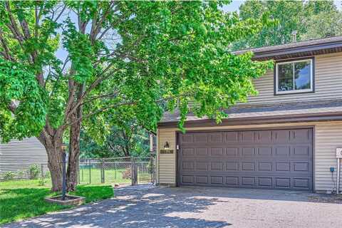 2124 109th Avenue NW, Coon Rapids, MN 55433