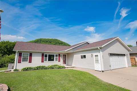 8075 6th Street, Goodview, MN 55959