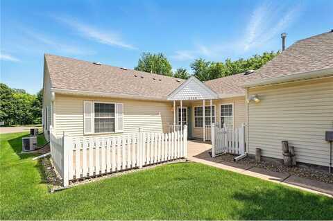 6908 Inverness Trail, Inver Grove Heights, MN 55077