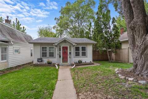 5236 42nd Avenue S, Minneapolis, MN 55417