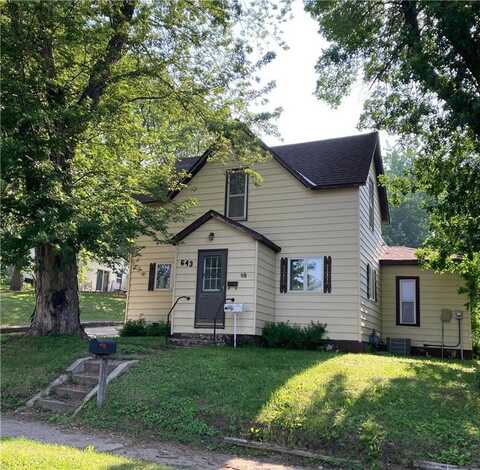643 Miller Avenue, Windom, MN 56101