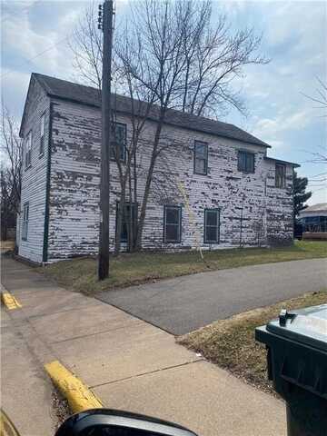 109 Courthouse Avenue, Balsam Lake, WI 54810